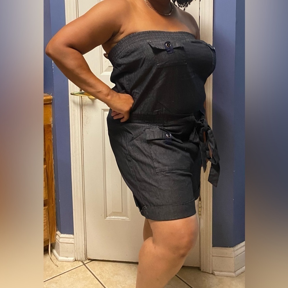 Caren Sport Denim Jean Sleeveless Plus Size Jumpsuit 2X
NWOT